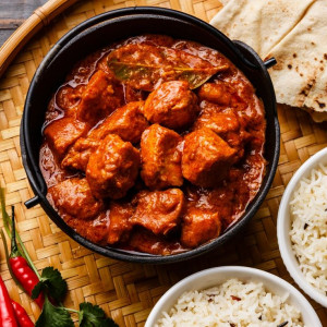 CHICKEN TIKKA MASALA (8PCS)