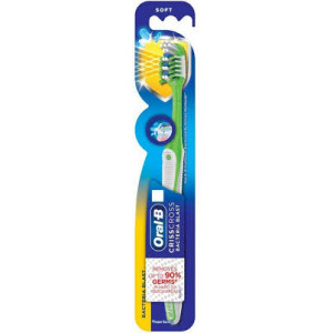 ORAL-B BACTERIA BLAST SOFT BRUSH