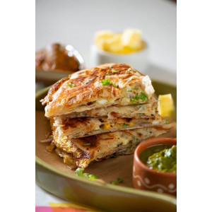 CHICKEN MUGHLAI PARATHA
