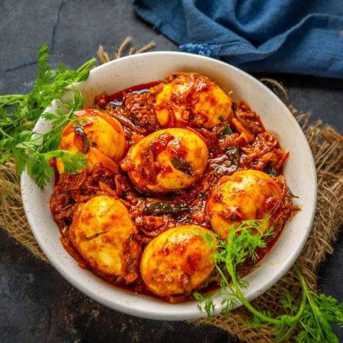 EGG CURRY (2PCS)