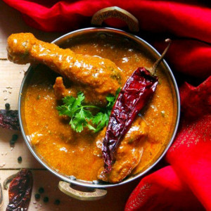 CHICKEN KOLHAPURI (4PCS)