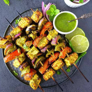 PANEER HARIYALI TIKKA