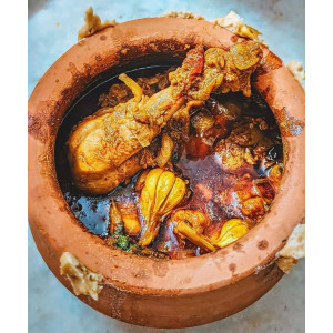 CHICKEN MATKA (8PCS)