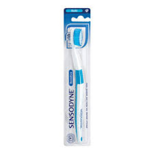 SENSODYNE SENSITIVE TOOTHBRUSH 1IN