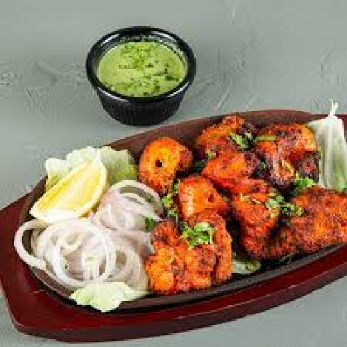 CHICKEN TIKKA (8PCS)
