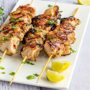 CHICKEN GARLIC TIKKA