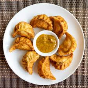 CHICKEN FRY MOMOS